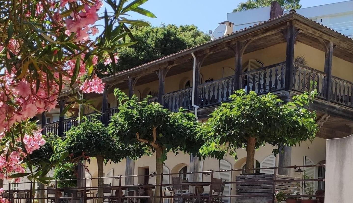 Le Clos Des Sept Palmiers Cavalaire-sur-Mer Kültér fotó